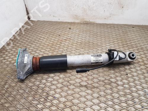 Used Right rear shock absorber BMW 4 Convertible (F33, F83) M4 Competition (450 hp) 30914752