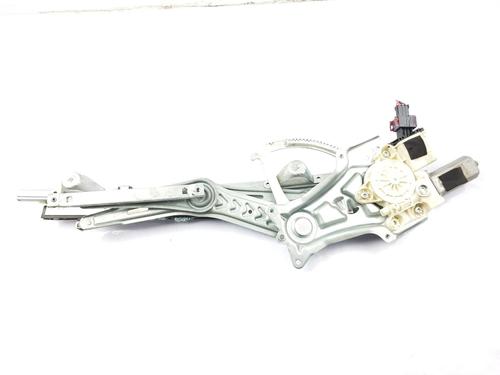 Rudehejsemekanisme Højre foran VAUXHALL VECTRA Mk II (C) GTS (Z02) 1.8 (140 hp) 28029278