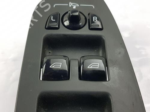 Right front window switch VOLVO V90 II Estate (235) D4 | BP28329580I26 