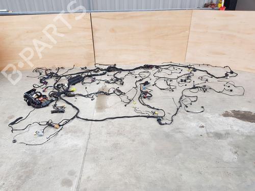 Used Wiring harness AUDI R8 Spyder (427, 429) 5.2 FSI quattro (525 hp) 22681981