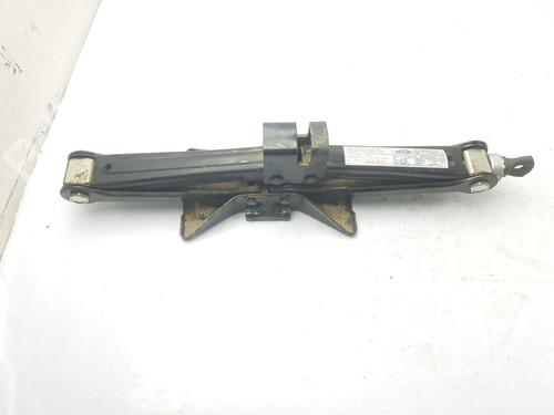 Used Jack Kit Jack Kit KIA SPORTAGE III (SL) 1.6 GDI (135 hp) 35967151 35967151