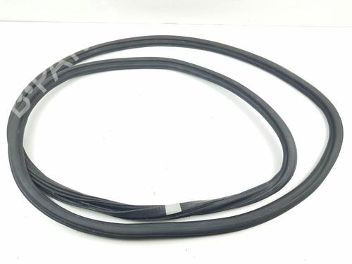 Used Rubber door seal BENTLEY BENTAYGA (4V1) 6.0 (608 hp) 22679445