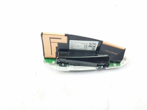 Used Antenna/Base BMW 1 (F40) 118 i (140 hp) 29900564