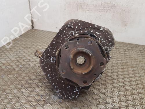 Used Right rear steering knuckle PORSCHE 911 (996) 3.4 Carrera (301 hp) 30580765