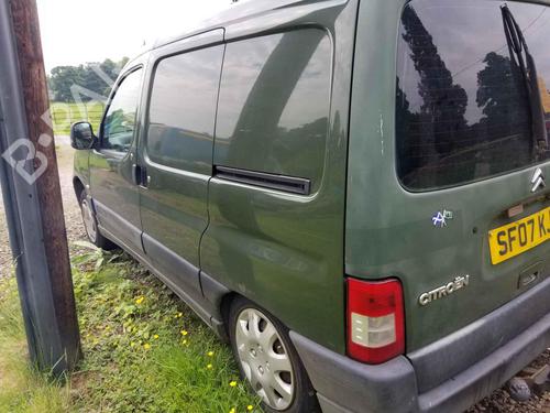 Left headlight CITROËN BERLINGO / BERLINGO FIRST Box Body/MPV (M_) 1.6 HDI 90 (MB9HX, MC9HX) | BP30554602C28