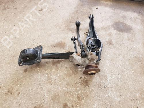 Venstre hjullejehus spindel AUDI Q3 Sportback (F3N) 2.5 RS TFSI quattro (400 hp) 32148985