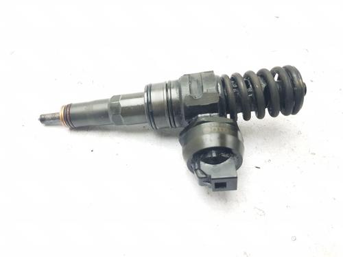Used Injector Injector VW GOLF V (1K1) 1.9 TDI (105 hp) 33853307 33853307