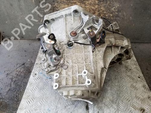 Gearbox HYUNDAI ELANTRA III (XD) | BP24116155M3