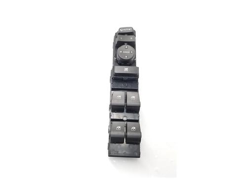 Used Right front window switch HYUNDAI i30 FASTBACK (PDE, PDEN) 2.0 N (275 hp) 22666218