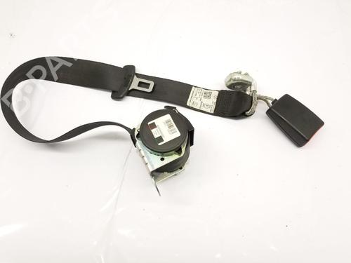Used Rear center seatbelt VW GOLF VI (5K1) 2.0 TDI (110 hp) 31722845