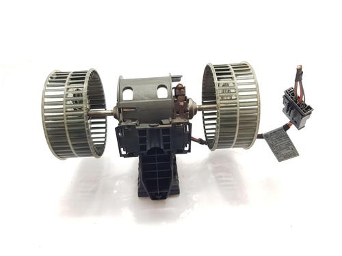 Used Heater blower motor BMW 5 (E60) 530 d (235 hp) 29900470