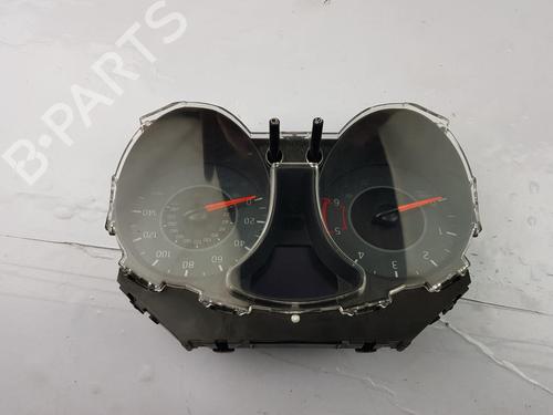 Used Instrument cluster NISSAN JUKE (F15) 1.5 dCi (110 hp) 26569889