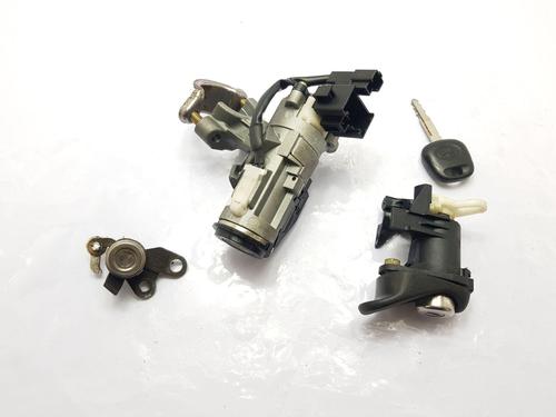 Clé de contact TOYOTA YARIS (_P1_) 1.0 (SCP10_, SCP10R) (68 hp) 29871041