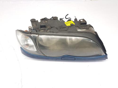 right-headlight-bmw-3-touring-e46-1999-2000-2001-2002-2003-2004-2005-33030076 main image