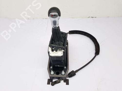 Used Gear lever AUDI A3 Limousine (8VS, 8VM) 1.4 TSI (150 hp) 30581030