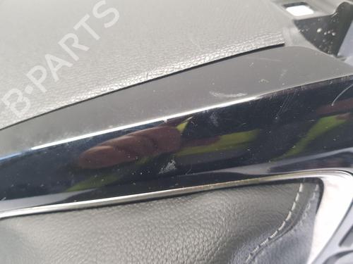 Armrest / Center console OPEL CORSA F (P2JO) 1.2 (68) | BP32149195I20 