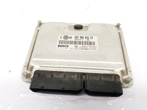 Centralina do motor Centralina do motor VW GOLF IV (1J1) 3.2 R32 4motion (241 hp) 35967213 35967213