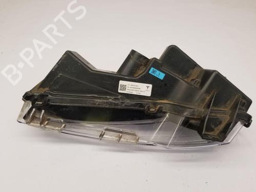 Left front fog light TESLA MODEL Y (5YJY) EV Performance All-wheel Drive | BP39027622C30 - Image 5