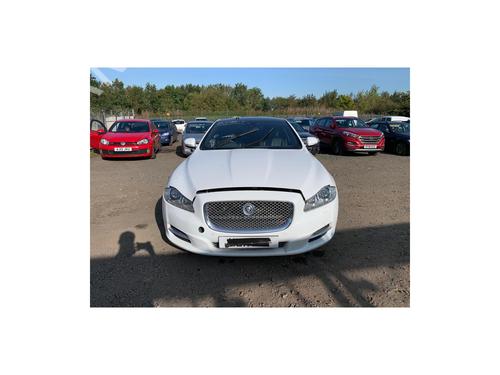 Air filter box JAGUAR XJ (X351) 5.0 SCV8 | BP22672201M87 - Image 16