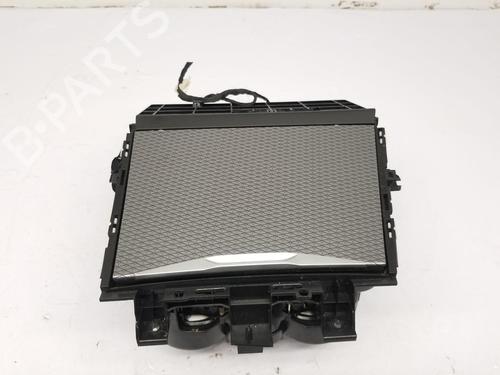 Porte-gobelet/Objets BMW 3 (G20, G80, G28) 320 i (184 hp) 28592873