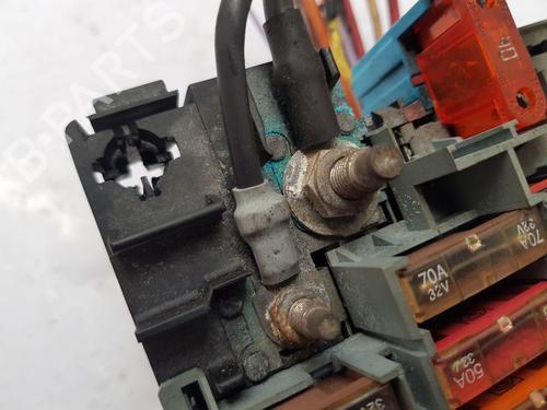 Fuse box CITROËN BERLINGO / BERLINGO FIRST MPV (MF_, GJK_, GFK_) 1.9 D (MFWJZ) | BP22669744E1 