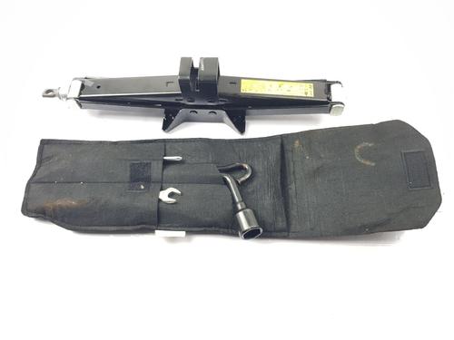 Used Jack Kit HYUNDAI TUCSON (TL, TLE) 1.7 CRDi (141 hp) 30264569