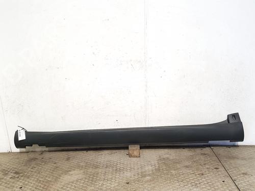 Used Left sideskirt CITROËN C4 CACTUS 1.6 BlueHDi 100 (99 hp) 30090810