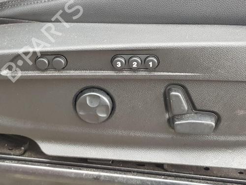 Right front seat ALFA ROMEO GIULIA (952_) 2.2 D (952AFA25, 952AFM25, 952ALA25) | BP28329809C16 