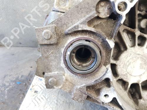 Gearbox HYUNDAI ix35 (LM, EL, ELH) 1.7 CRDi | BP30137849M3 