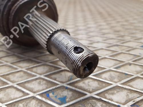 Right front driveshaft NISSAN X-TRAIL III (T32_, T32R, T32RR) 1.6 dCi (T32) | BP31282575M39 