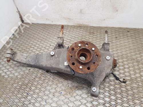 Used Left front steering knuckle BMW 5 (G30, F90) [2016-2025]  28175145