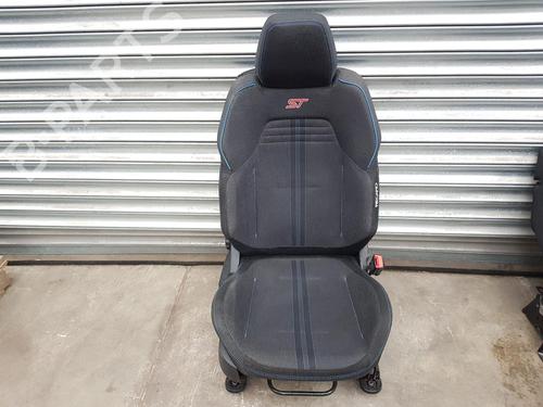 Right front seat FORD FIESTA VII (HJ, HF) | BP26903370C16 - Image 1