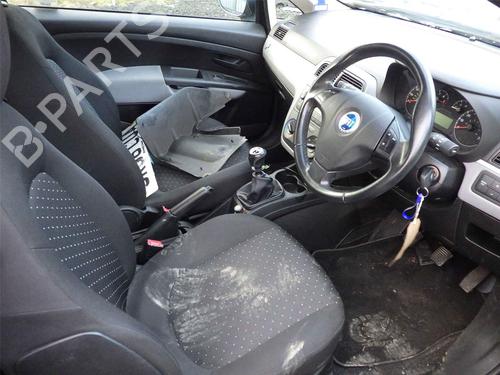 Used Parts FIAT GRANDE PUNTO (199_) 1.4 (199AXB11, 199AXB1A, 199BXB1A, 199AXL1A) (77 hp) 3968499