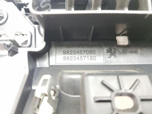 Luftventilen PEUGEOT 208 II (UB_, UP_, UW_, UJ_) 1.2 PureTech 100 | BP29597739I21 
