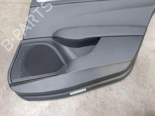Right front seat ALFA ROMEO GIULIA (952_) 2.2 D (952AFA25, 952AFM25, 952ALA25) | BP28329809C16 
