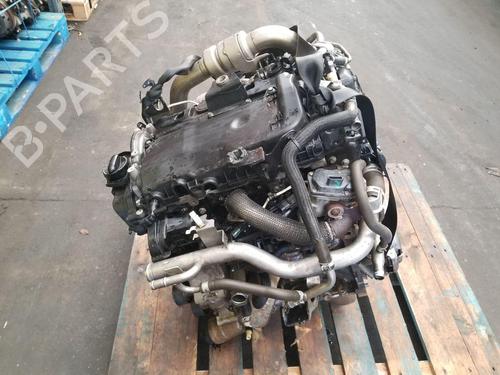 Motor für NISSAN NAVARA NP300 Pickup (D23, D23T) 2.3 dCi 4x4 (D231, D23T) (190 hp) 30737756