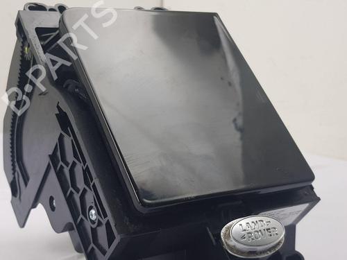 Uchwyt na kubki / Przedmioty LAND ROVER RANGE ROVER VELAR (L560) | BP30891795I37