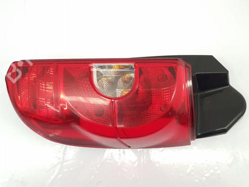 Høyre baklys MITSUBISHI COLT VI (Z3_A, Z2_A) 1.3 (Z21A) (95 hp) 32127474