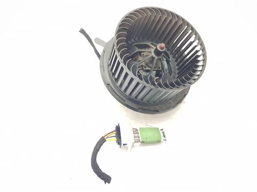 Used Heater blower motor VW GOLF VI (5K1) 2.0 TDI (140 hp) 25462941