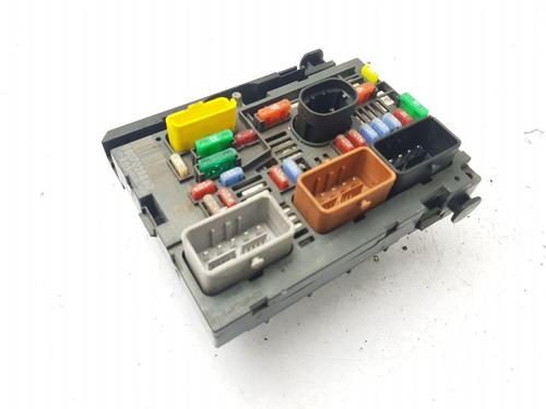 Used Fuse box Fuse box PEUGEOT PARTNER Box Body/MPV 1.6 HDi (75 hp) 33275703 33275703