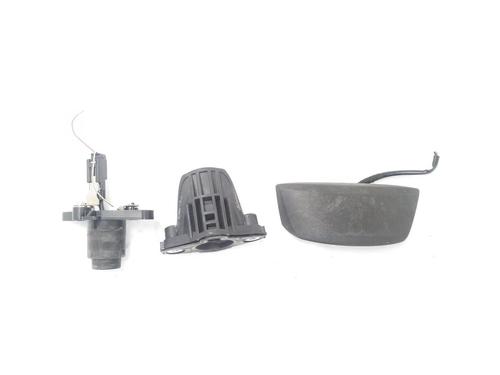 switch-peugeot-108-12-2014-22668237 main image