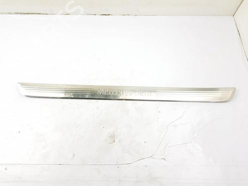Używane Próg prawy MERCEDES-BENZ C-CLASS Coupe (C205) C 200 EQ Boost (205.377) (184 hp) 30554265