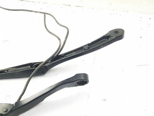 Front windshield wiper arm TESLA MODEL 3 (5YJ3) | BP40220401C143 - Image 4