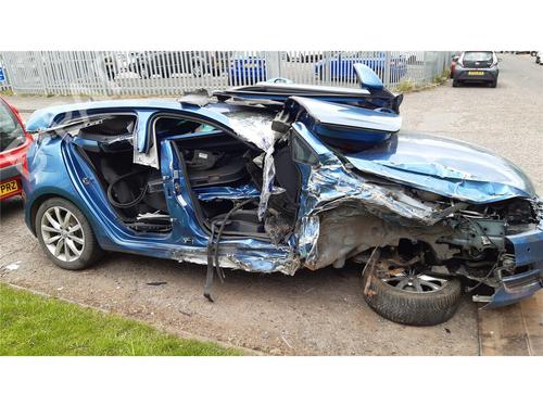 Left front driveshaft VW GOLF VII (5G1, BQ1, BE1, BE2) 2.0 TDI | BP26588836M38 