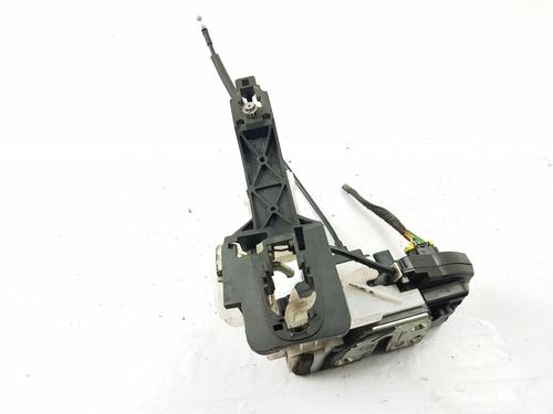 front-right-lock-kia-ceed-hatchback-ed-2006-2007-2008-2009-2010-2011-2012-31663594 main image