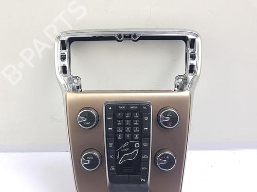 Climate control VOLVO V40 Hatchback (525) T3 | BP22203283I5 