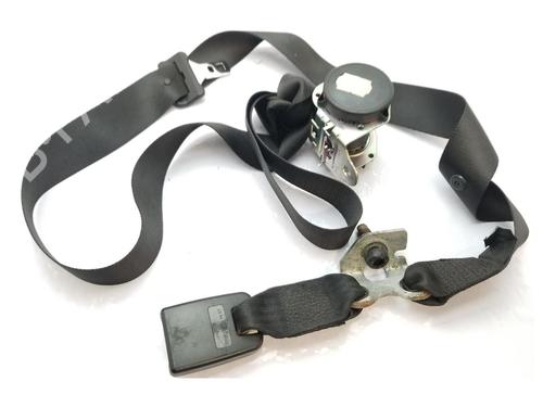 Used Rear center seatbelt FORD FIESTA V (JH_, JD_) 1.25 16V (75 hp) 23434976
