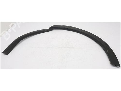 Used Rear left wheel arch trim LAND ROVER DISCOVERY SPORT (L550) 2.0 D 4x4 (180 hp) 23140309