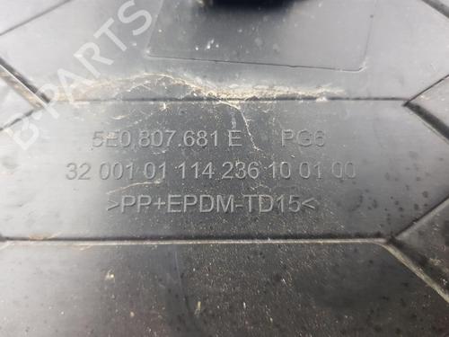 Left front fog light SKODA OCTAVIA III (5E3, NL3, NR3) 2.0 TSI RS | BP29620239C30 