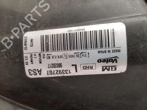 Left headlight VAUXHALL CORSA Mk III (D) (S07) 1.4 (L08) | BP28175554C28 